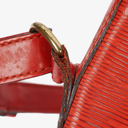 Louis Vuitton Petit Noe Schultertasche aus rotem Epi-Leder