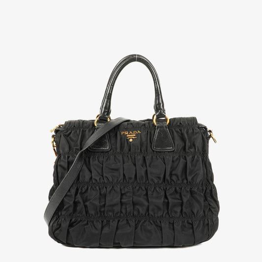Prada Tessuto Gaufre Tasche aus schwarzem Nylon