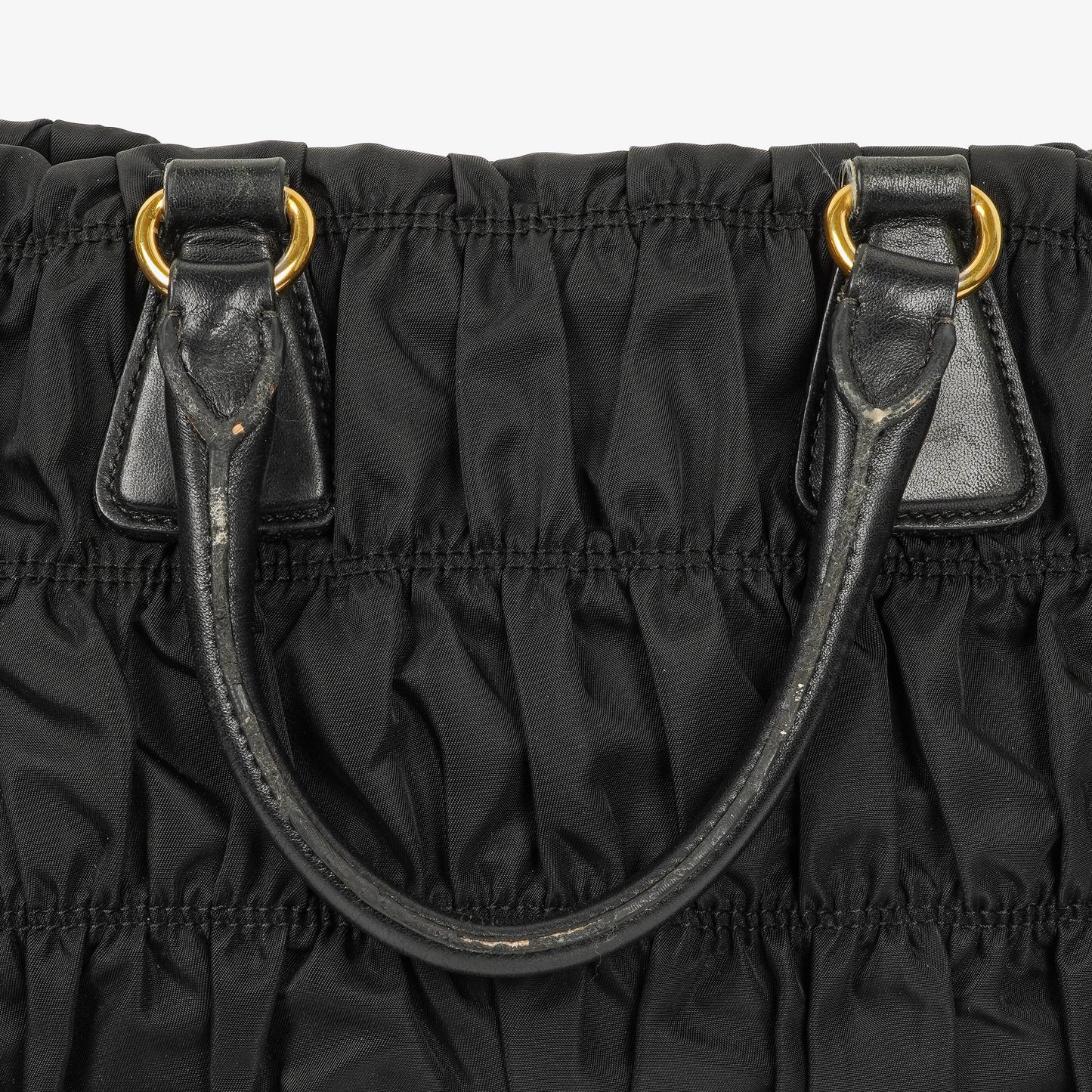 Prada Tessuto Gaufre Tasche aus schwarzem Nylon