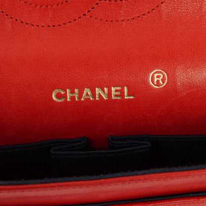 Chanel Vintage Classic Medium Double Flap Tasche aus rotem gestepptem Lammleder mit 24-karätig vergoldeter Hardware
