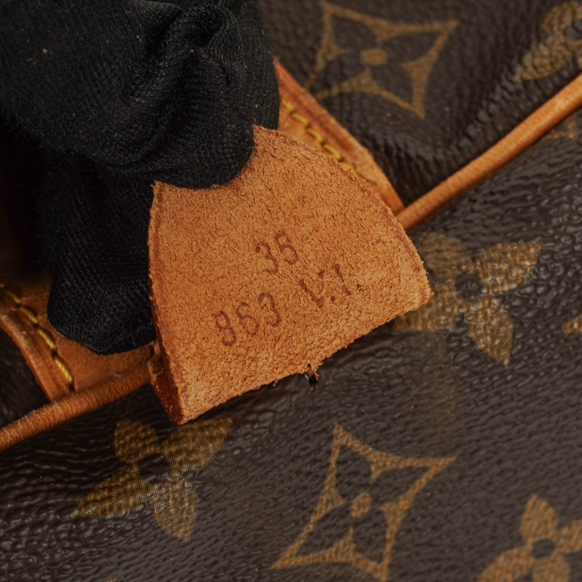 Louis Vuitton Sac Souple 35 Reisetasche aus Monogramm-Canvas