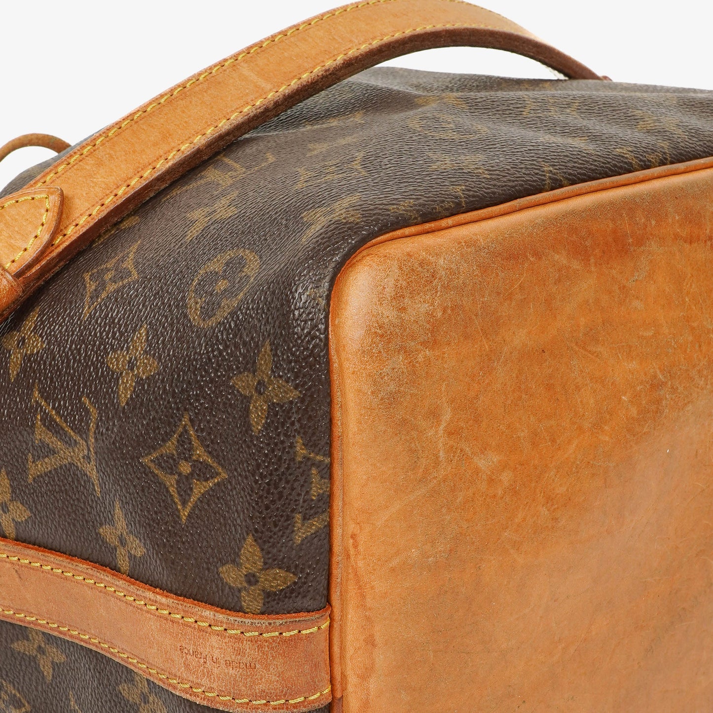 Louis Vuitton Petit Noe Schultertasche aus Monogramm-Canvas