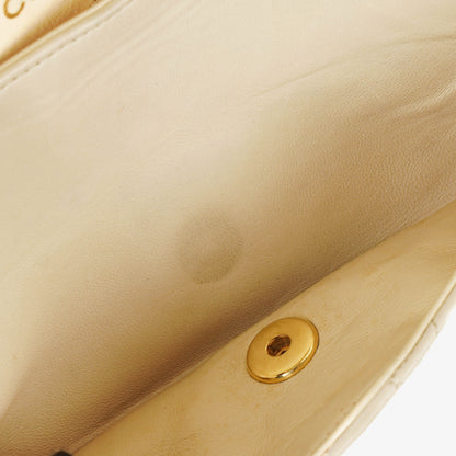 Chanel Medium Classic Vintage Double Flap Tasche aus gestepptem Lammleder mit 24K goldbeschichteten Beschlägen