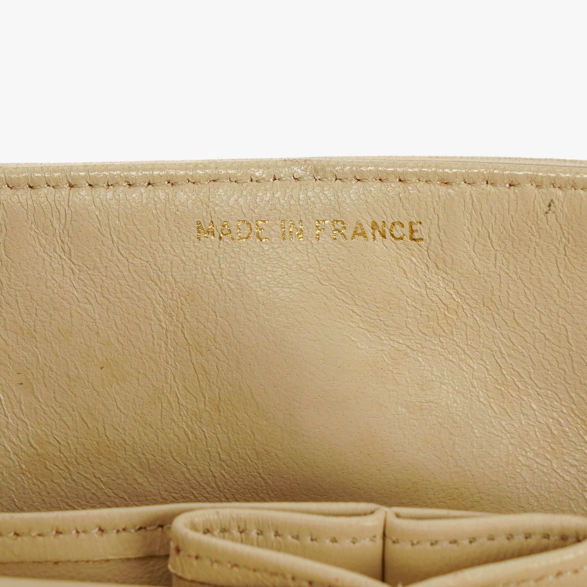 Chanel Medium Classic Vintage Double Flap Tasche aus gestepptem Lammleder mit 24K goldbeschichteten Beschlägen