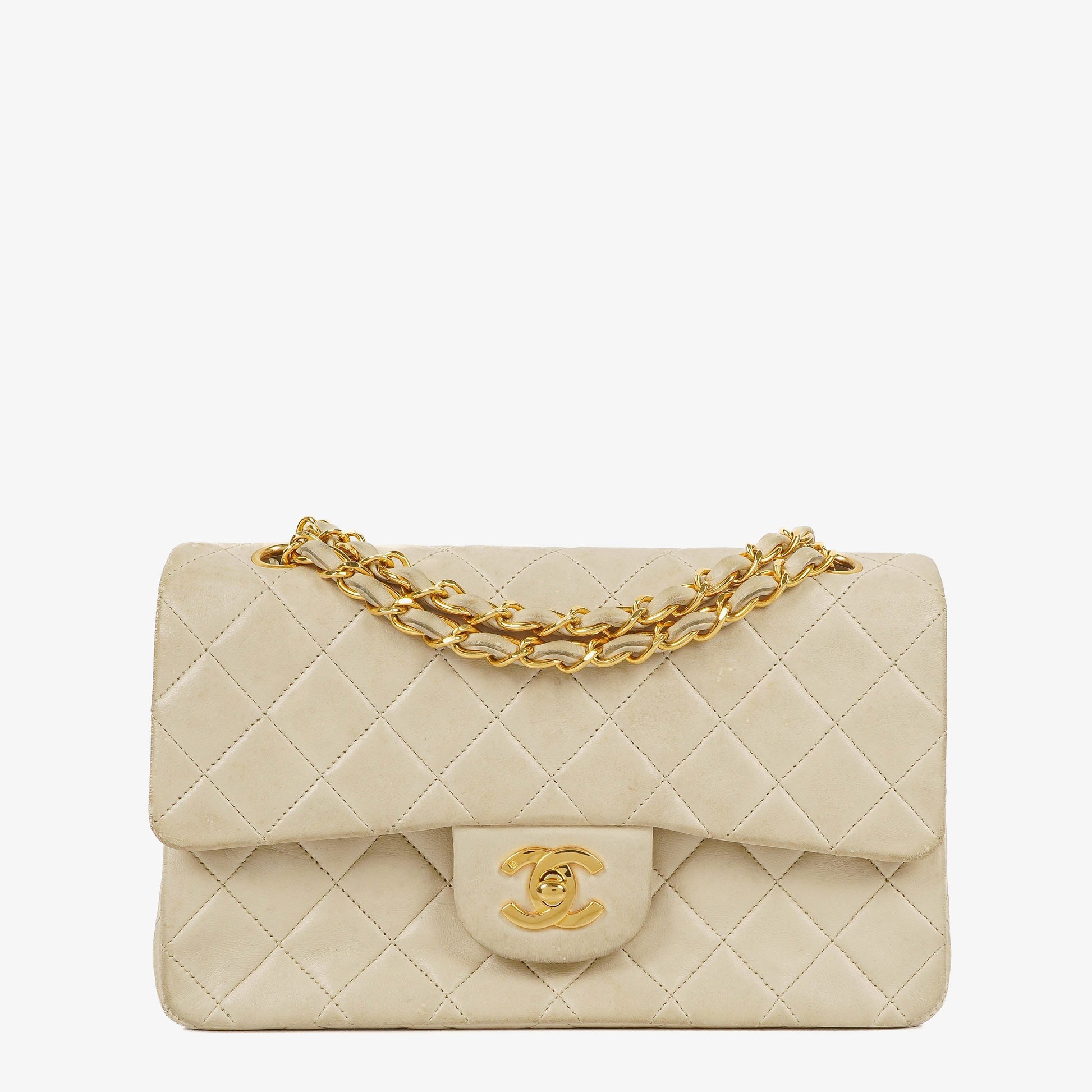 Chanel Medium Classic Vintage Double Flap Tasche aus gestepptem Lammleder mit 24K goldbeschichteten Beschlägen