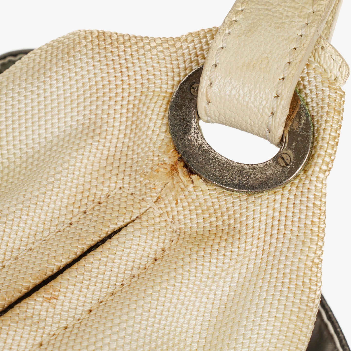 Chanel Paris-Biarritz Hobo Tasche in Silber und Creme
