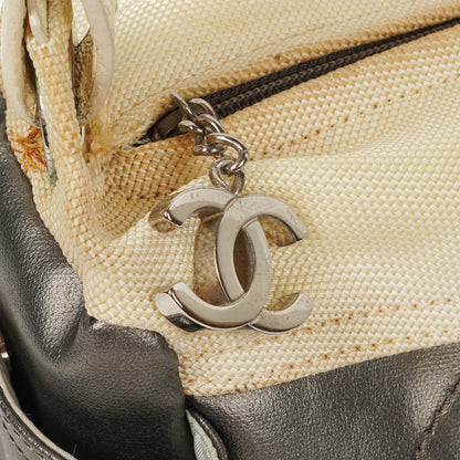 Chanel Paris-Biarritz Hobo Tasche in Silber und Creme