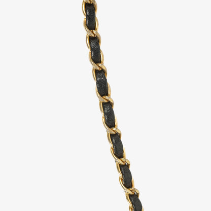 Chanel Classic Full Flap Tasche aus schwarzem gestepptem Leder mit 24K vergoldeten Beschlägen
