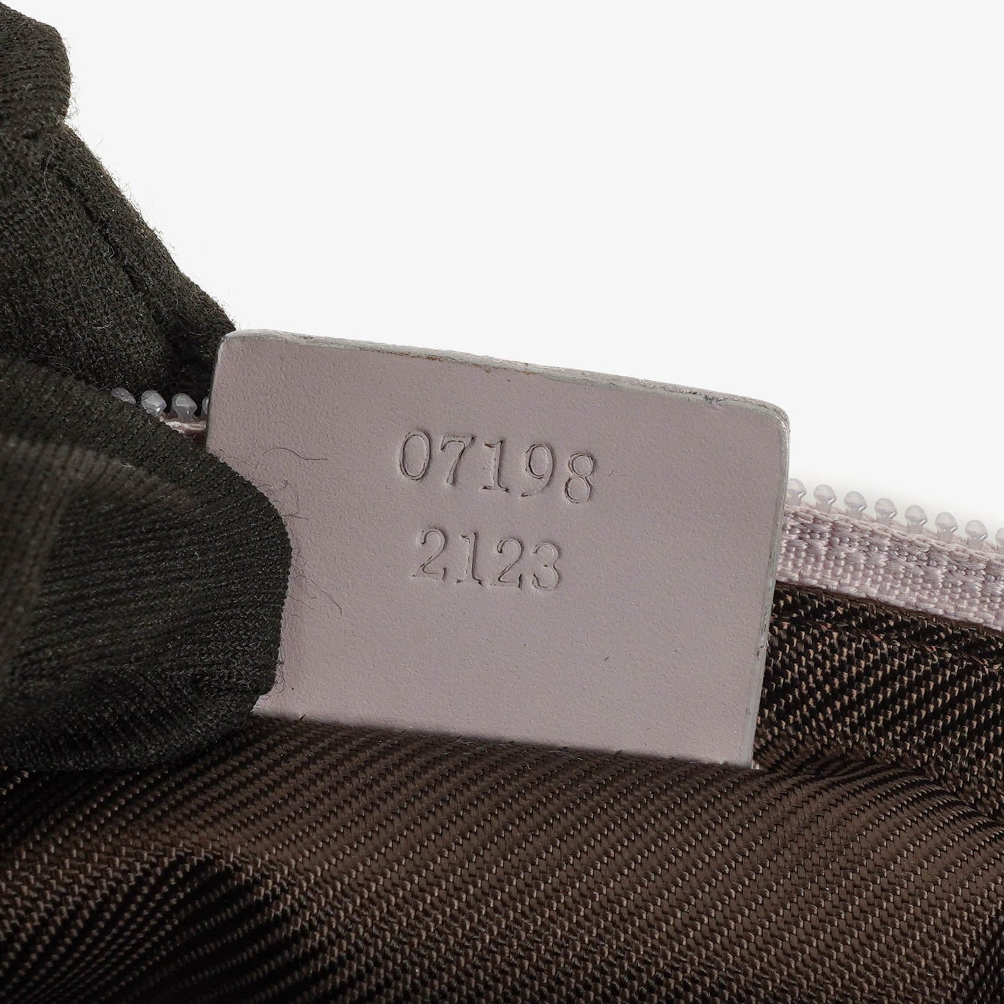 Gucci Mini Baguette Pochette Boat Tasche mit GG-Monogramm