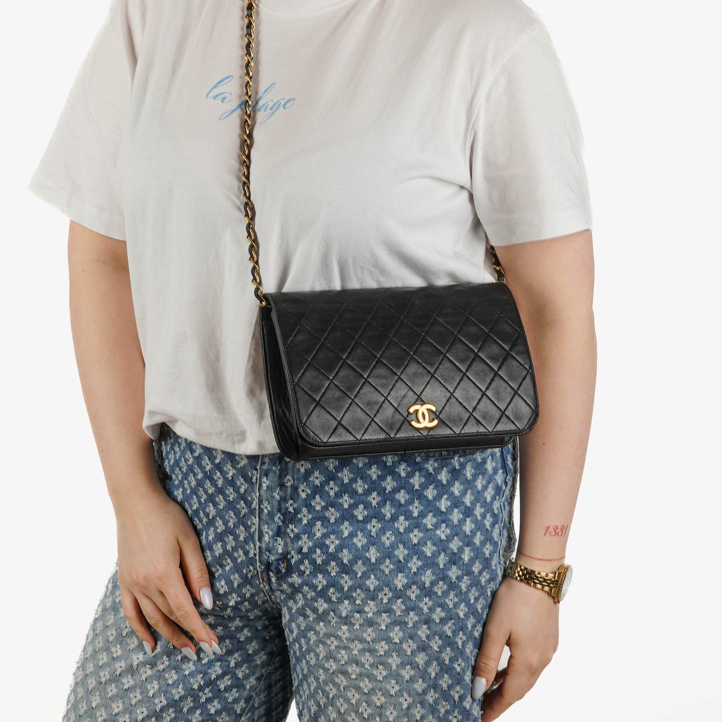 Chanel Classic Full Flap Tasche aus schwarzem gestepptem Leder mit 24K vergoldeten Beschlägen