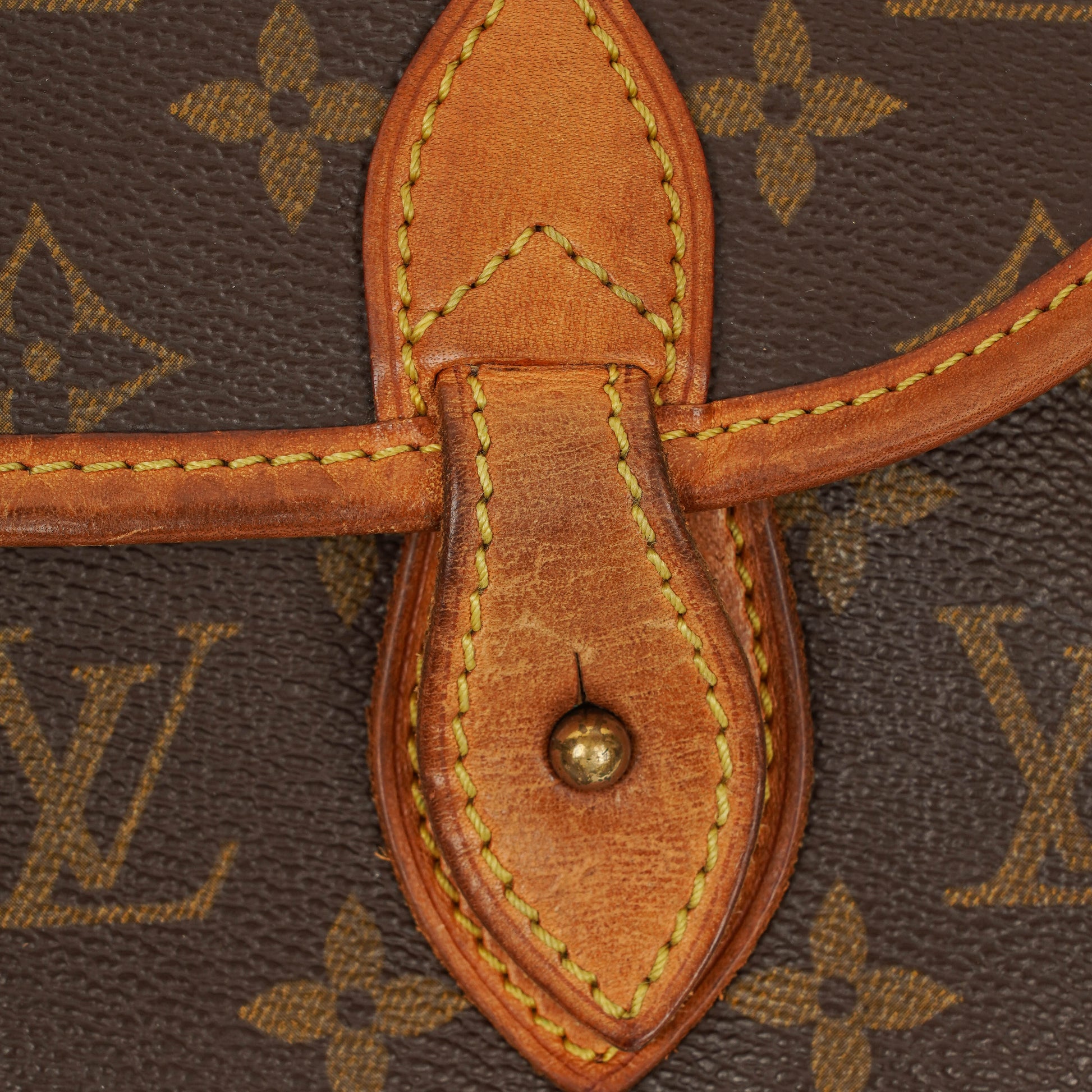 Louis Vuitton Vintage Sac Gibeciere MM Tasche aus Monogramm-Canvas
