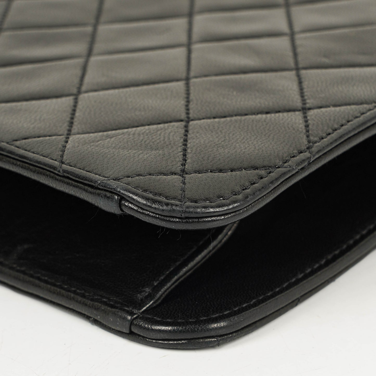 Chanel Medium Classic Single Flap Tasche aus schwarzem gestepptem Lammleder mit 24K vergoldeten Beschlägen