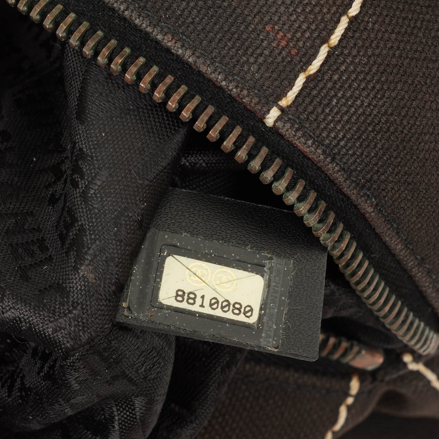 Chanel Boston Tasche aus schokoladenfarbenem Canvas mit braunen Nähten