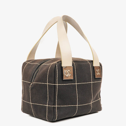 Chanel Boston Tasche aus schokoladenfarbenem Canvas mit braunen Nähten