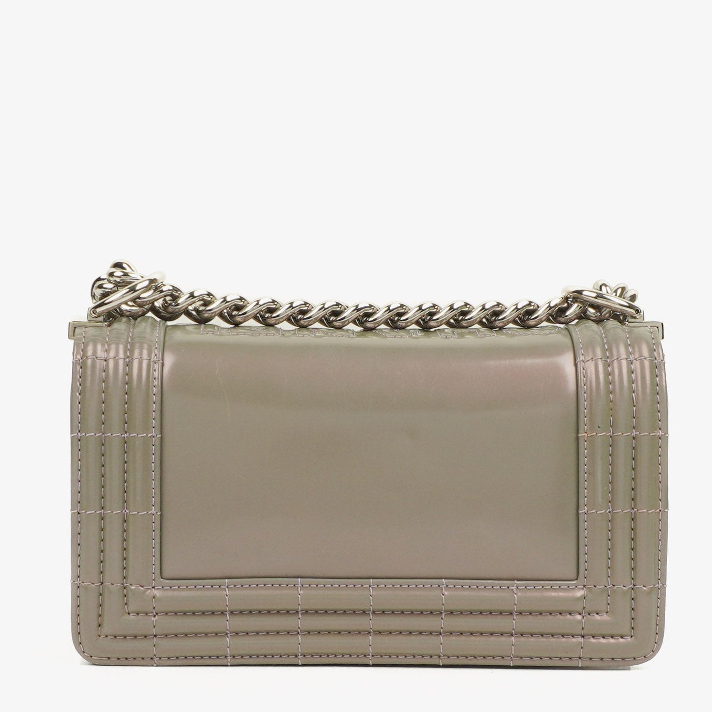 Chanel kleine Boy Flap Tasche aus helllila irisierendem glänzendem Kalbsleder