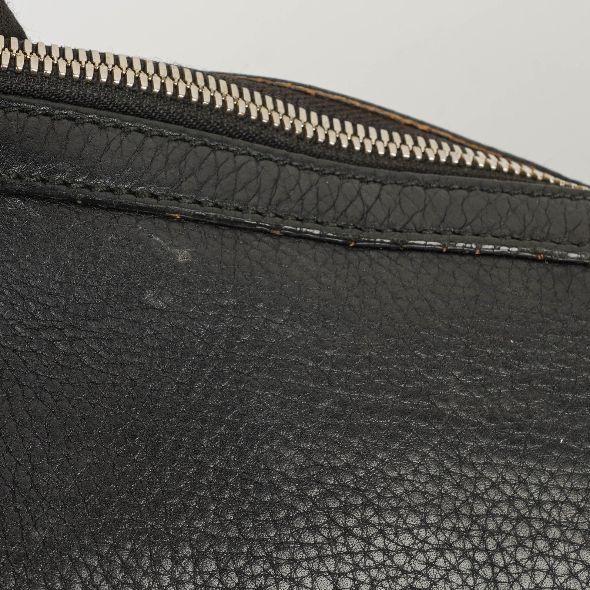 Gucci Soho Tasche aus schwarzem genarbtem Leder