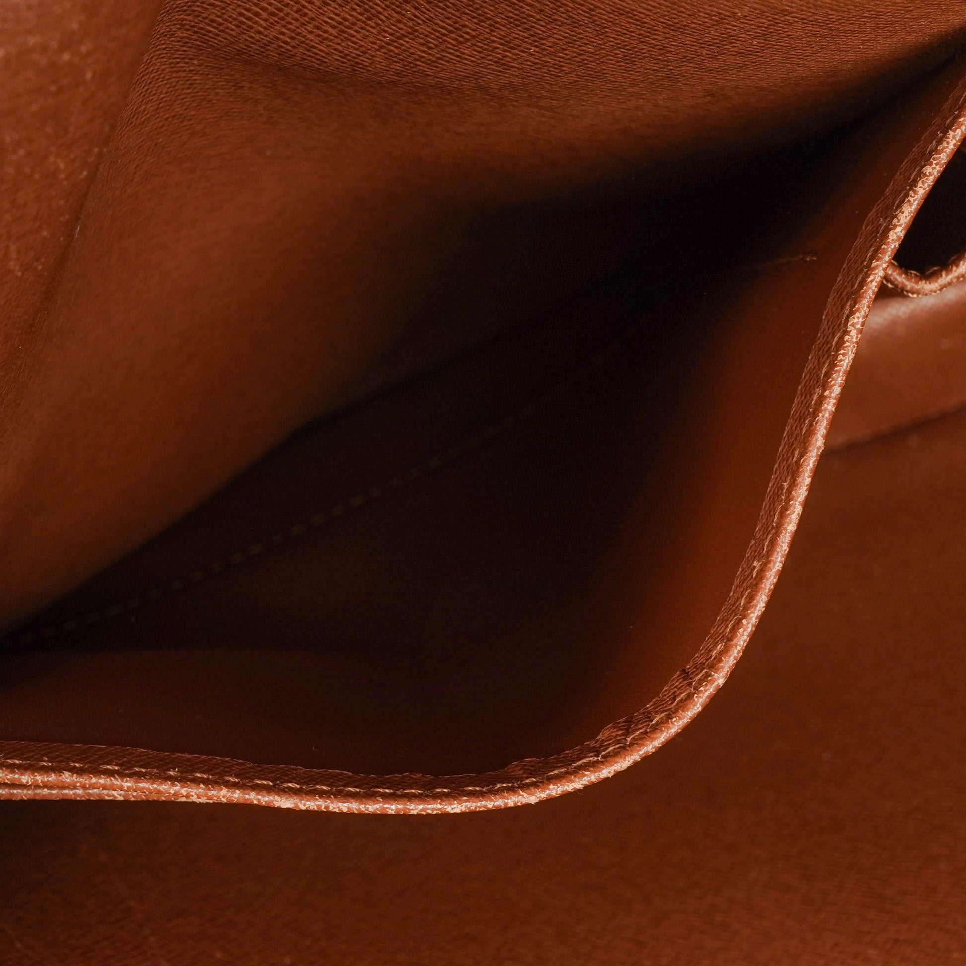 Louis Vuitton Porte Documents Voyage Aktentasche aus Monogram Canvas