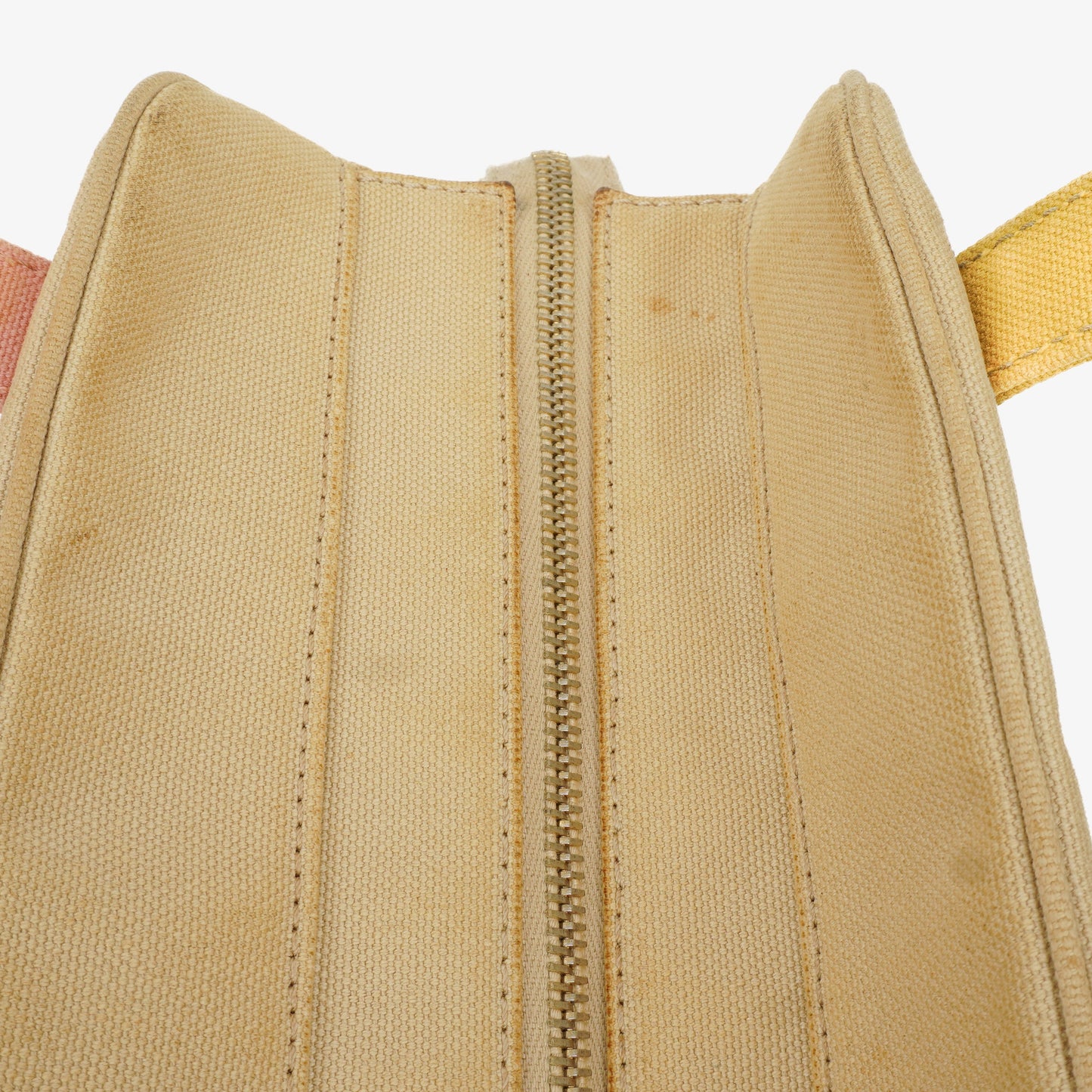 Chanel Vintage Marshmallow CC Tragetasche aus Canvas