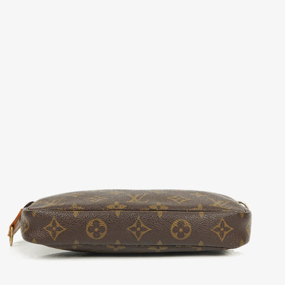 Louis Vuitton Pochette Accessoires Monogram Canvas Clutch Handtasche