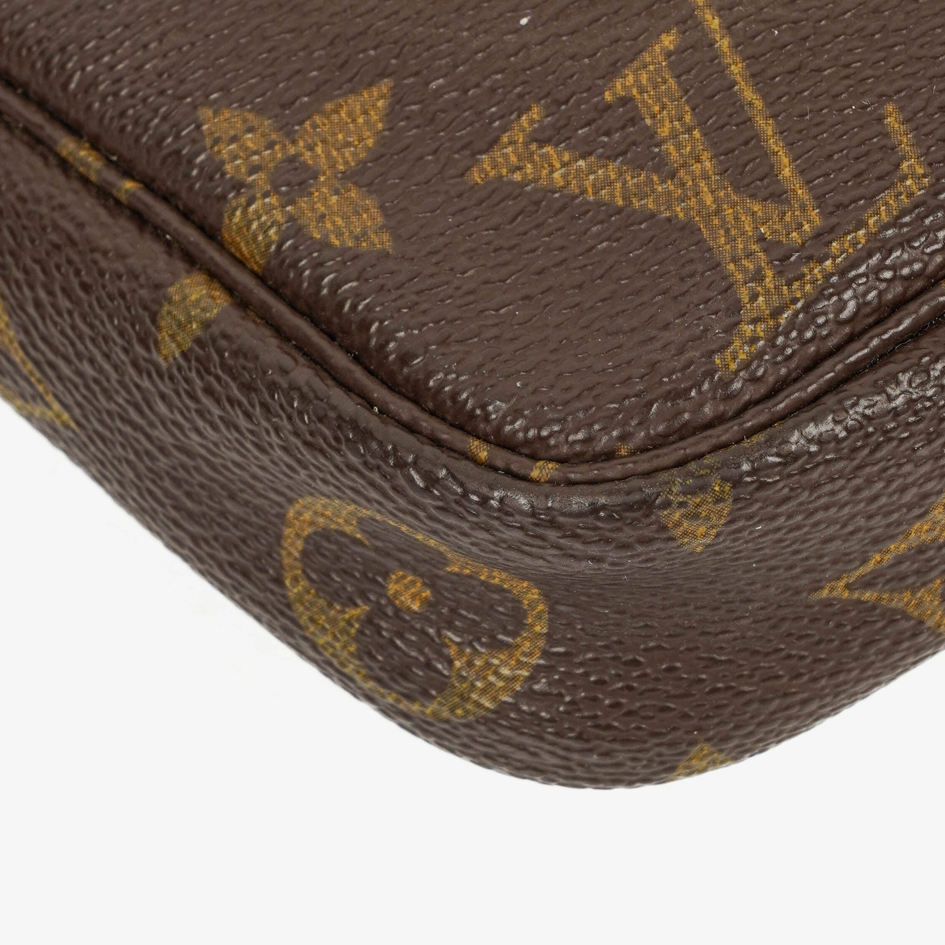 Louis Vuitton Pochette Accessoires Monogram Canvas Clutch Handtasche