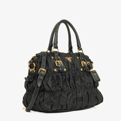 Prada Tessuto Gaufre Nero Tasche