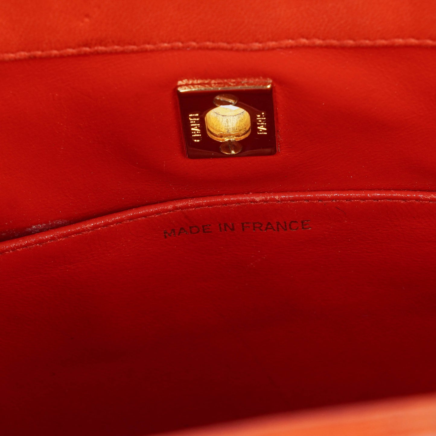 Chanel Small 31 Vintage Shopping Tote aus rotem gestepptem Lammleder