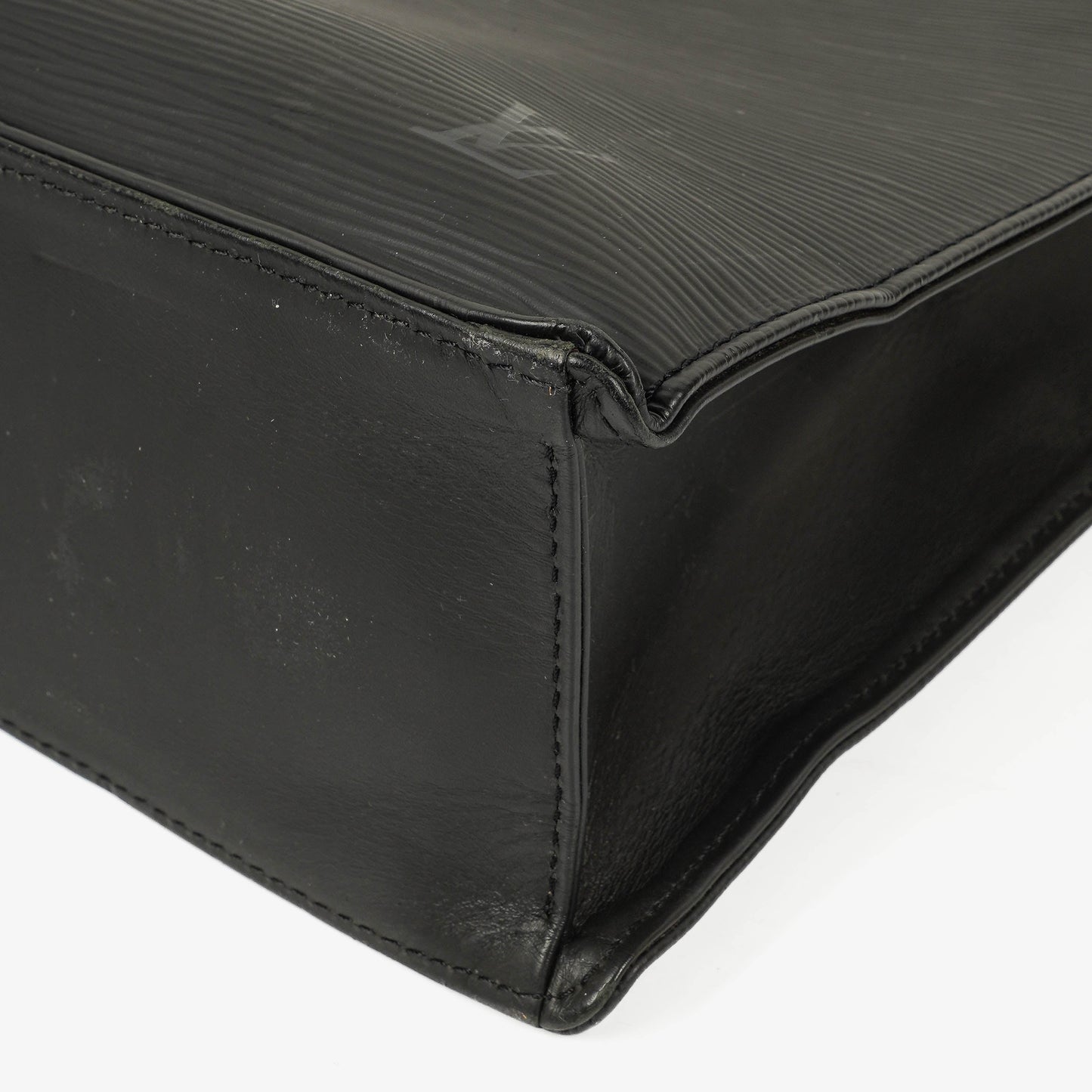 Louis Vuitton Sac Plat Tasche aus schwarzem Epi-Leder