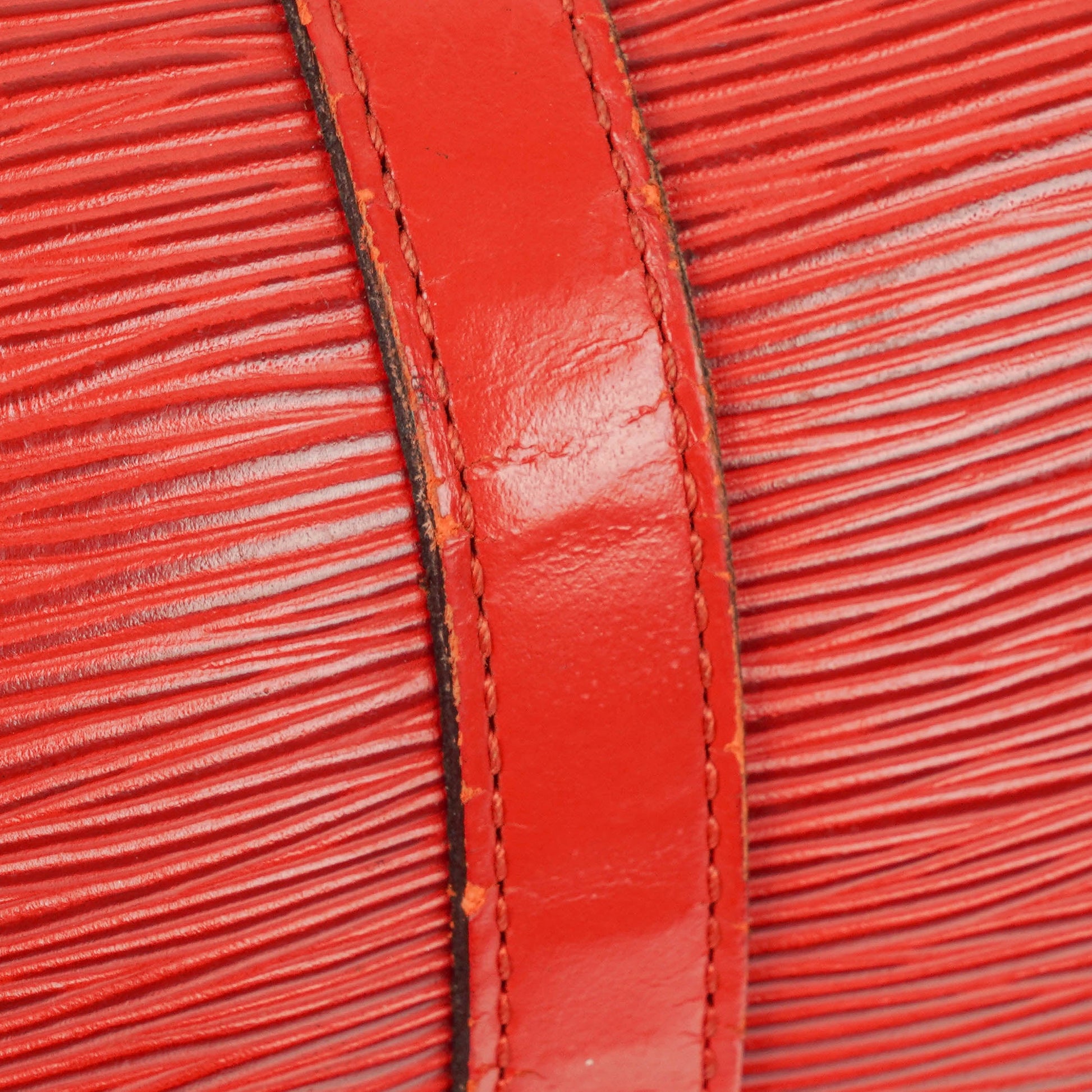 Louis Vuitton Soufflot Handtasche aus rotem Epi-Leder