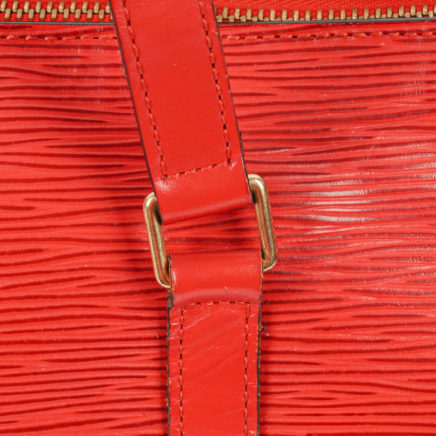 Louis Vuitton Soufflot Handtasche aus rotem Epi-Leder
