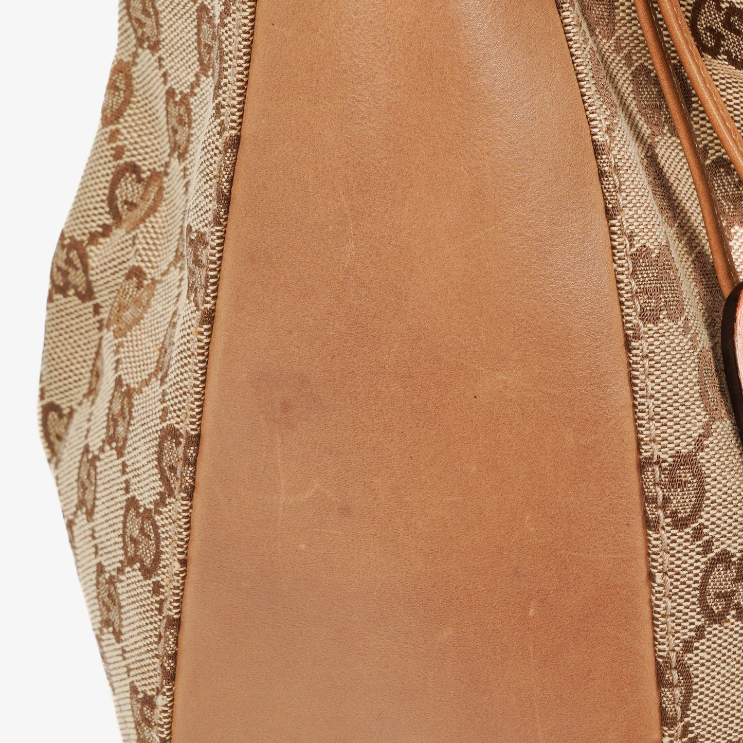 Gucci GG Canvas Tote Bag in Beige