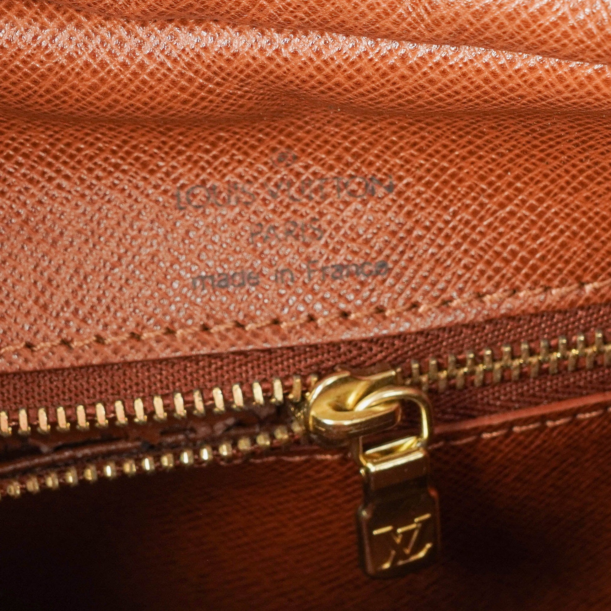 Louis Vuitton Boulogne Tasche aus Monogram Canvas