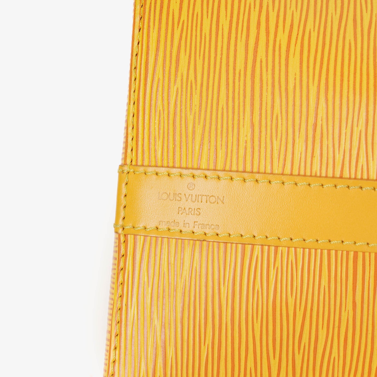 Louis Vuitton Petit Noe Schultertasche aus gelbem Epi Leder
