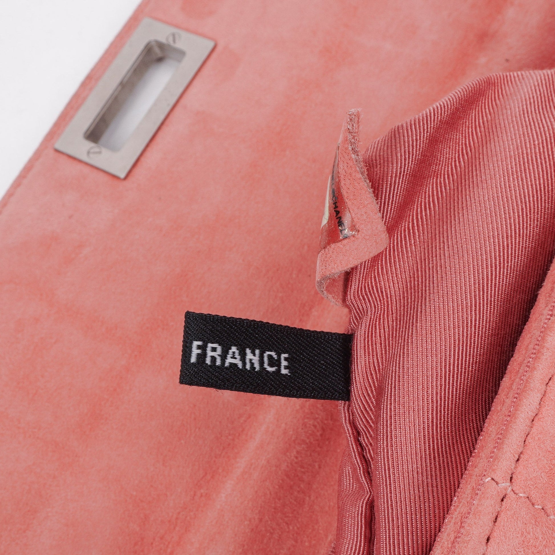 Chanel Chocolate Bar Mademoiselle Flap Tasche aus rosa Wildleder
