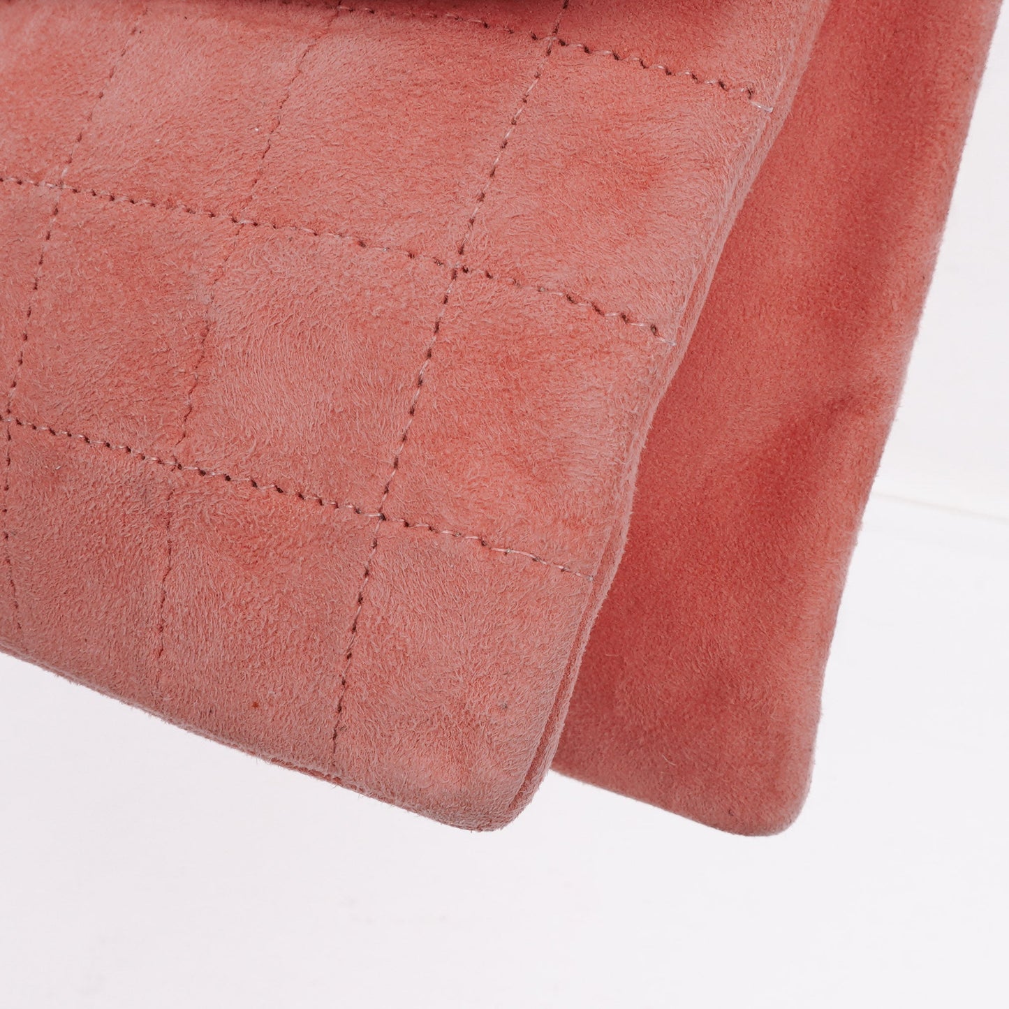 Chanel Chocolate Bar Mademoiselle Flap Tasche aus rosa Wildleder