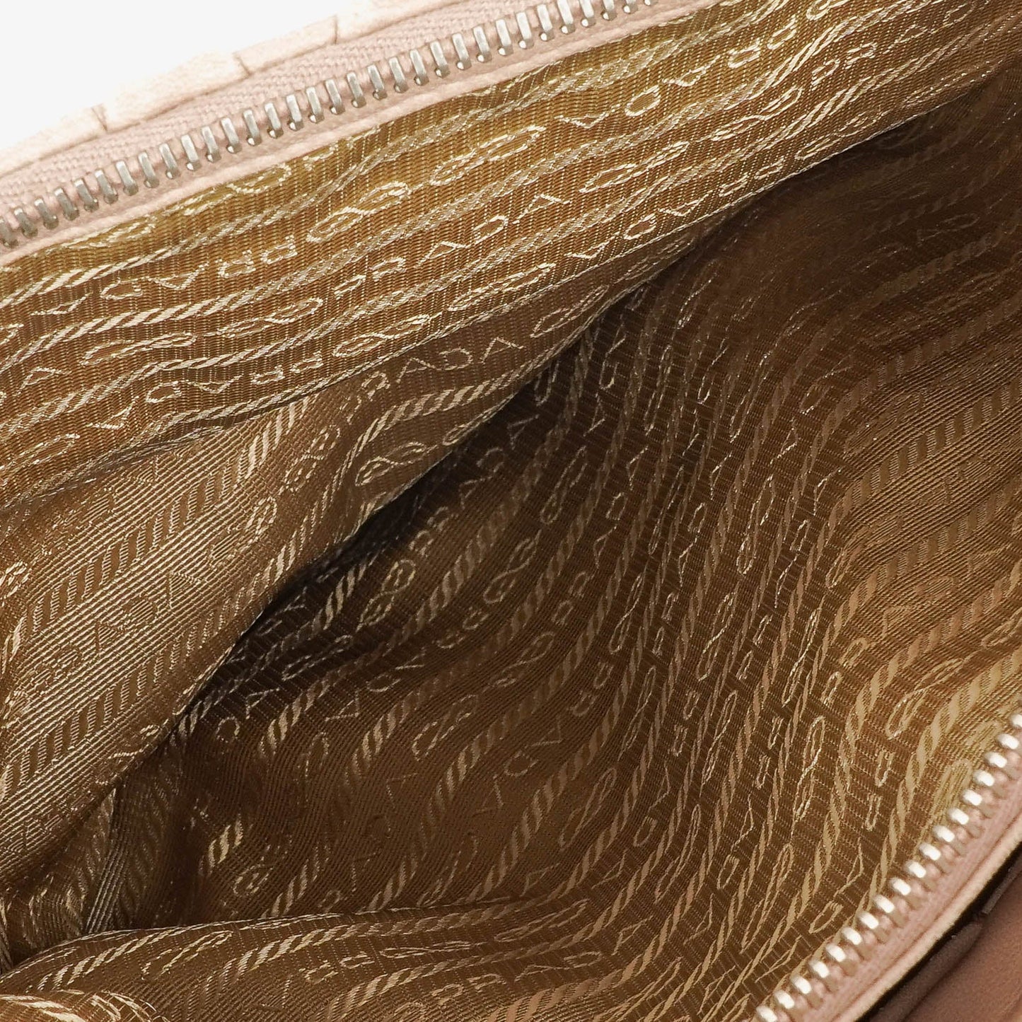 Prada Nappa Gaufre Cammeo Schultertasche
