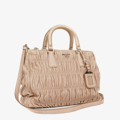 Prada Nappa Gaufre Cammeo Schultertasche