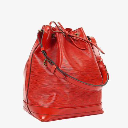 Louis Vuitton Noe Grande GM Schultertasche aus rotem Epi Leder