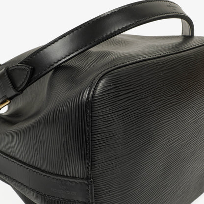 Louis Vuitton Petit Noe Schultertasche aus schwarzem Epi Leder