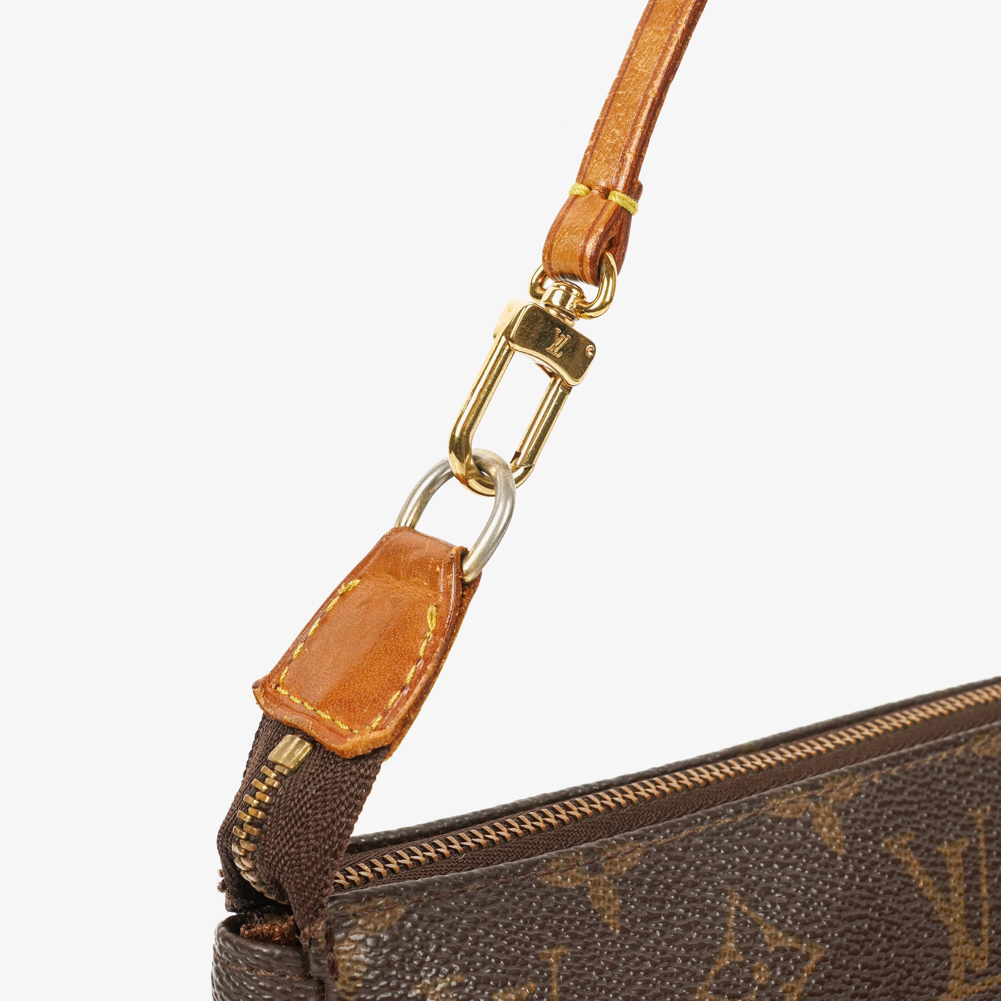 Louis Vuitton Pochette Accessoires Clutch aus Monogram Canvas