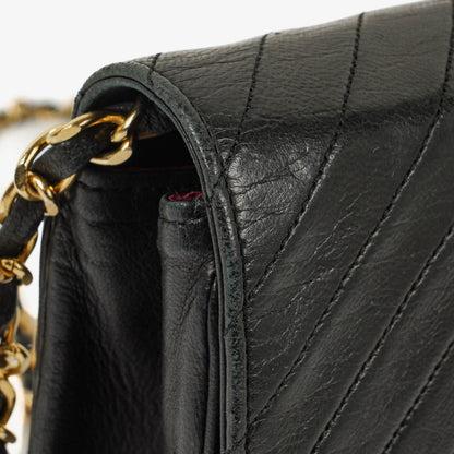 Chanel Classic Single Flap Bag aus schwarzem diagonal gestepptem Lammleder mit 24K vergoldeter Hardware
