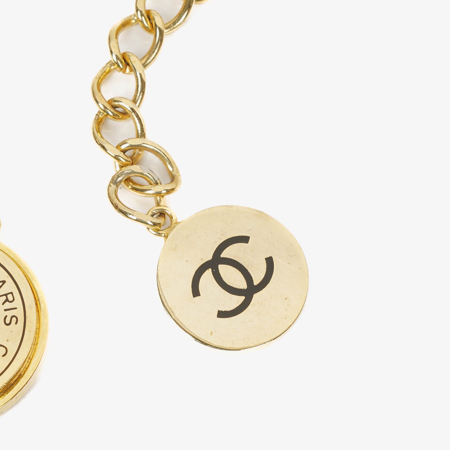 Chanel Münzgürtel mit goldener Kette und schwarzem Leder