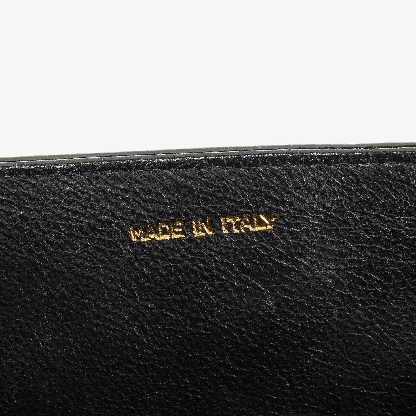 Chanel CC Multi-Chain Schultertasche aus schwarzem Lackleder
