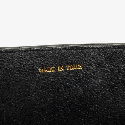 Chanel CC Multi-Chain Schultertasche aus schwarzem Lackleder