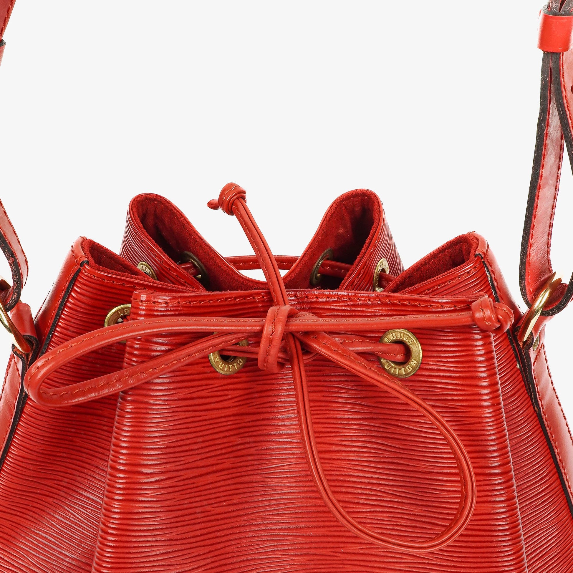 Louis Vuitton Petit Noe Schultertasche aus rotem EPI Leder
