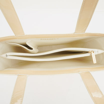 Chanel Vintage CC Tote Schultertasche aus beigem Lackleder