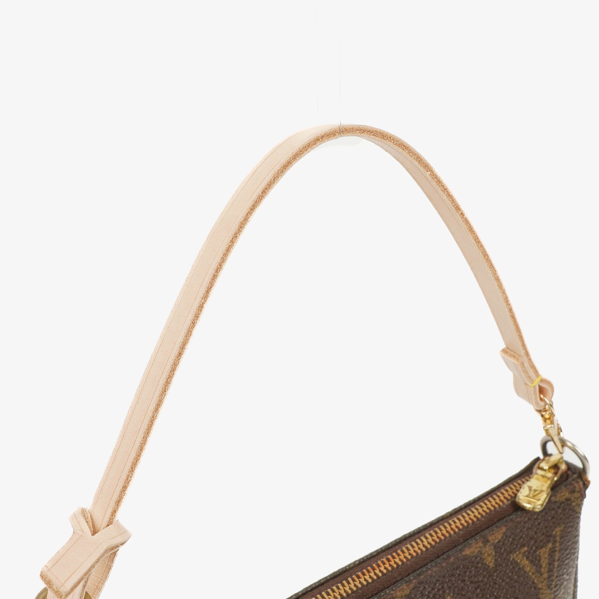 Louis Vuitton Pochette Accessoires Clutch aus Monogram Canvas