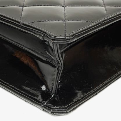 Chanel Tote Tasche aus schwarzem Lackleder