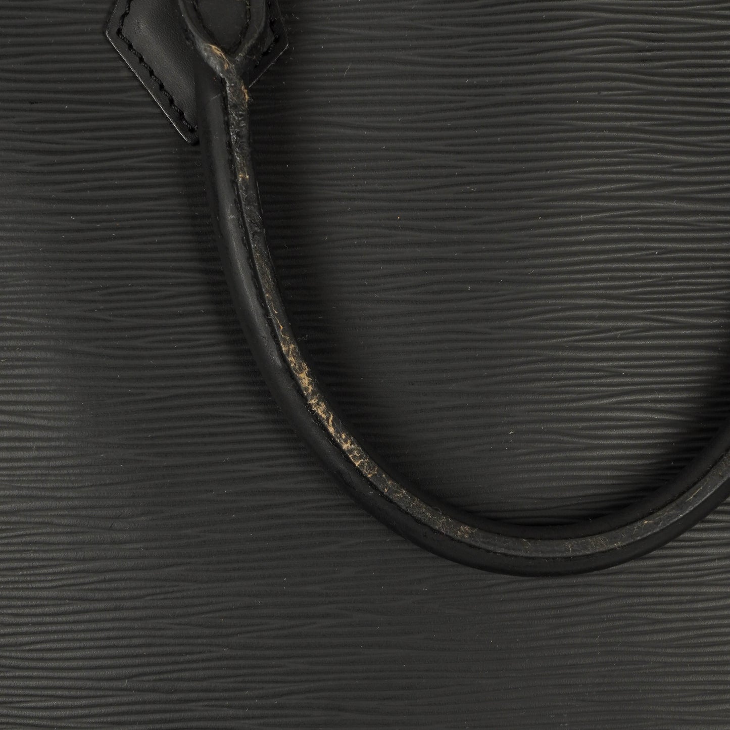 Louis Vuitton Sac Plat Tasche aus schwarzem Epi-Leder