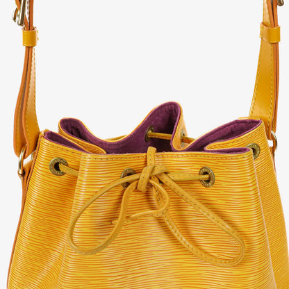 Louis Vuitton Noe Grande GM Schultertasche aus gelbem Epi-Leder