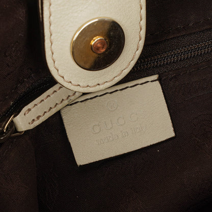 Gucci Sukey Hobo Bag aus neutralfarbenem Guccissima Leder